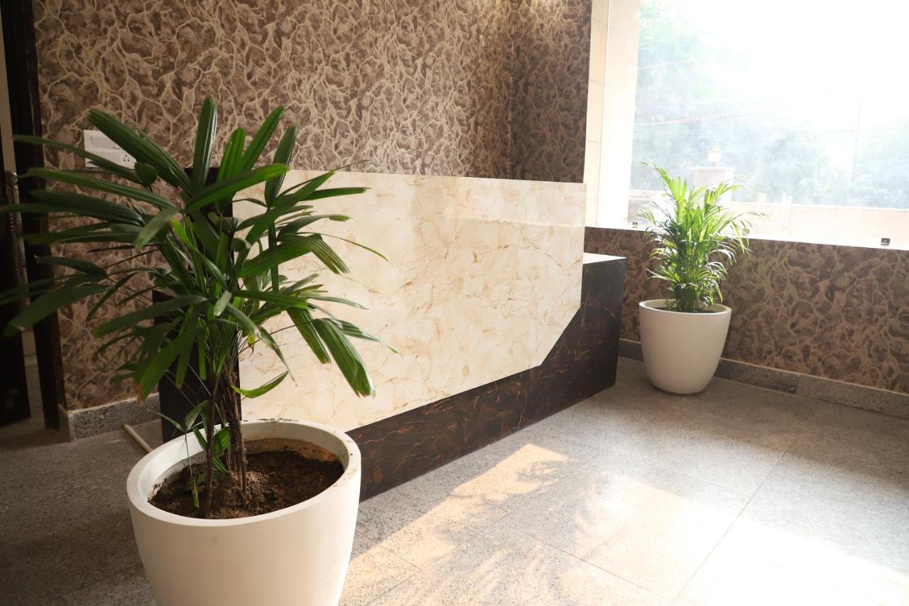 Lyf Corporate Suites - Noida Sector 19 Экстерьер фото